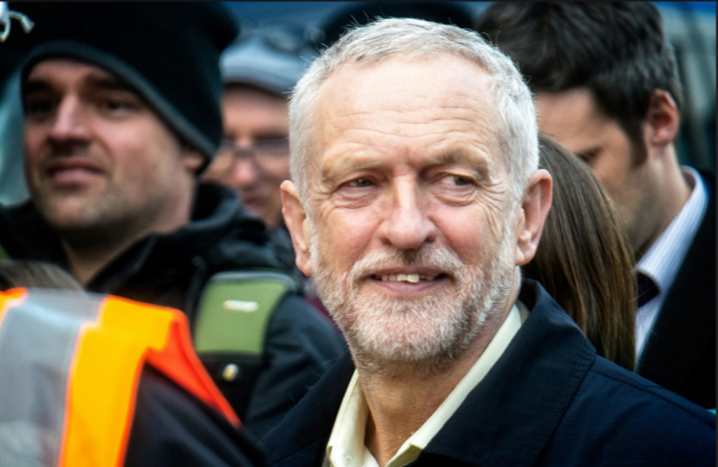 Labour Leader Jeremy Corbyn By Garry Knight - https://www.flickr.com/photos/garryknight/26392896430/, CC0, https://commons.wikimedia.org/w/index.php?curid=48525044