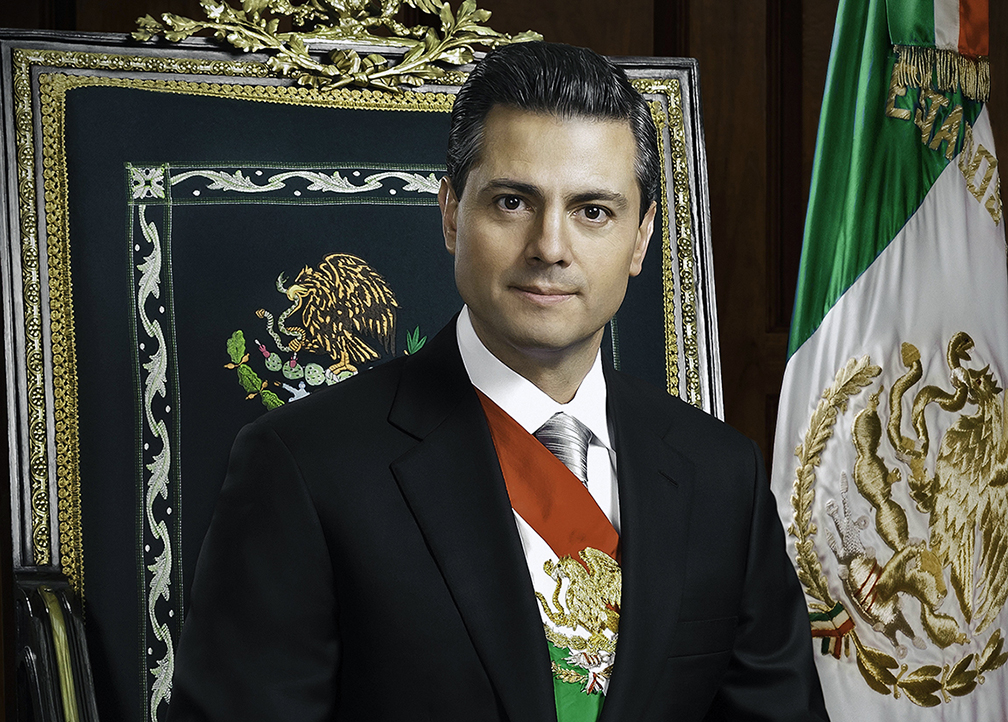 The guy who told Trump how it's not gonna be, in his fancy official duds.