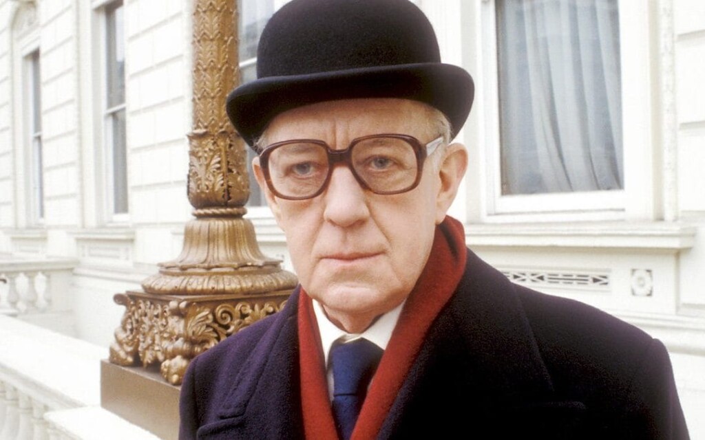 Alec Guinness as George Smiley.